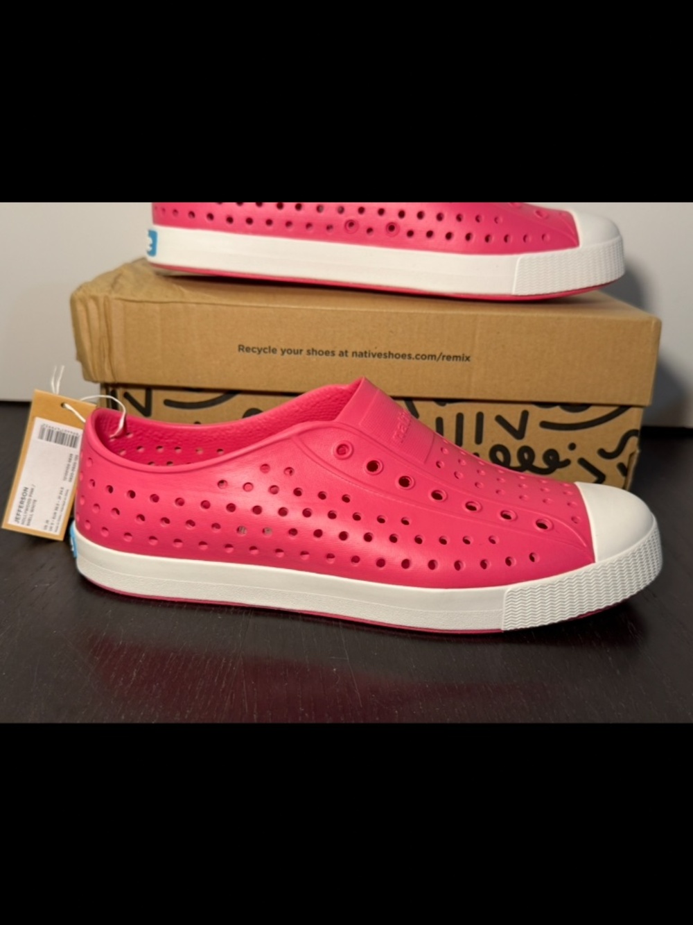 Native Jefferson Shoes Hollywood Pink/Shell White Big Kids US J6/EU 38.5